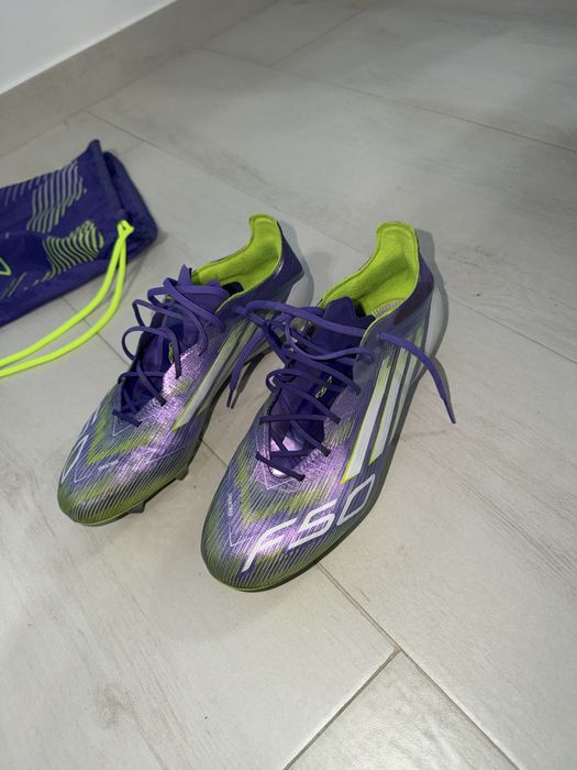 Ghete fotbal Adidas F50 elite marimea 44