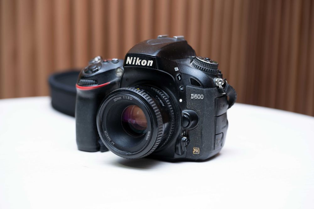 Фотоаппарат Nikon d600+объектив