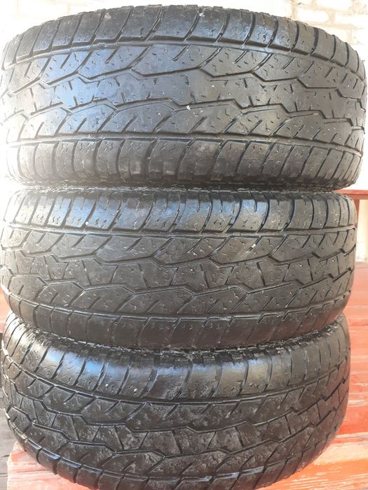 275×70×16 размерлі қыстық  3- дөңгелек сатылады.