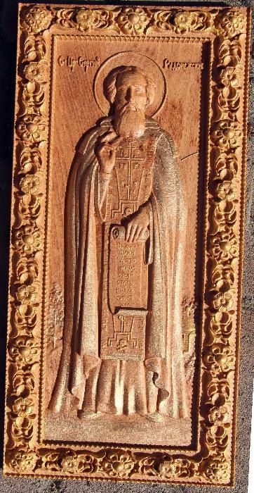 Иконы объёмные из бука