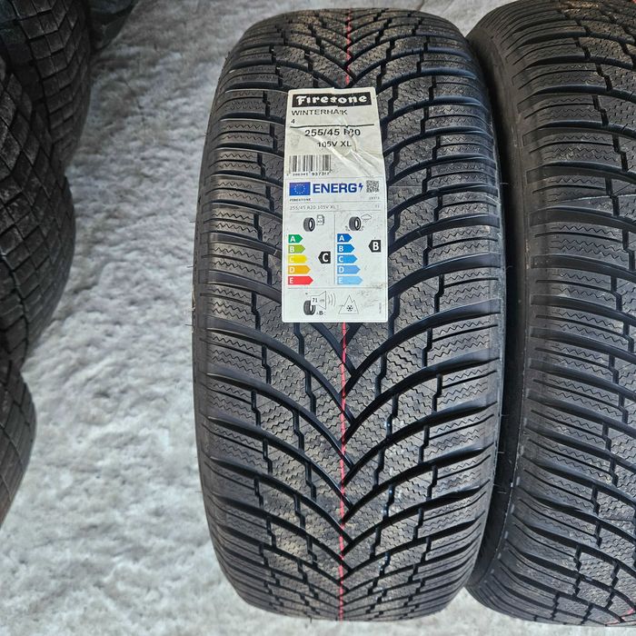 2 Нови зимни гуми 255/45R20 Firestone WinterHawk 4 XL 105V DOT2025