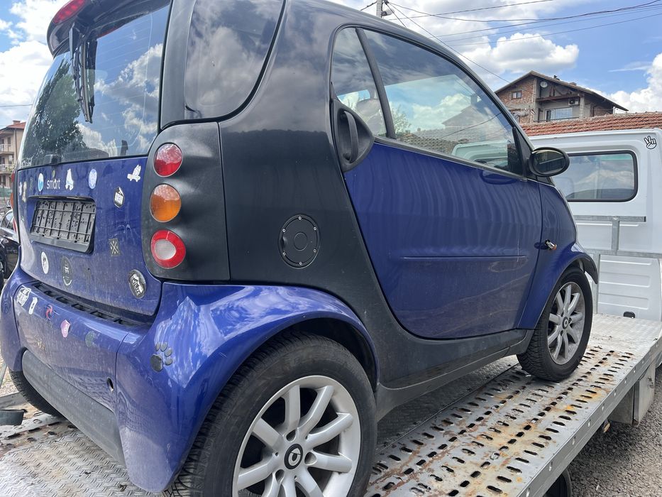Smart ForTwo на части