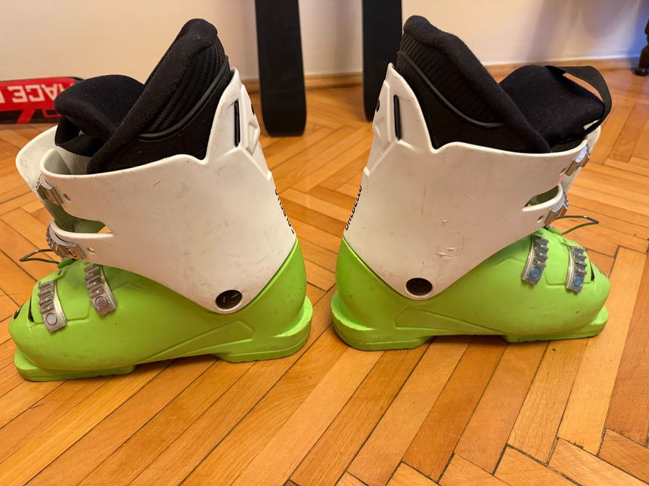 Schiuri Fischer race 4 jr+clapari 22,5 pret 250 ron