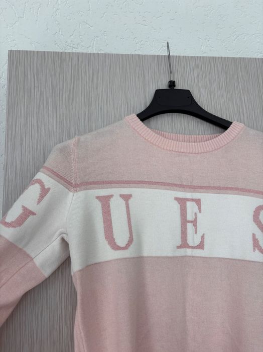 Розова рокля Guess