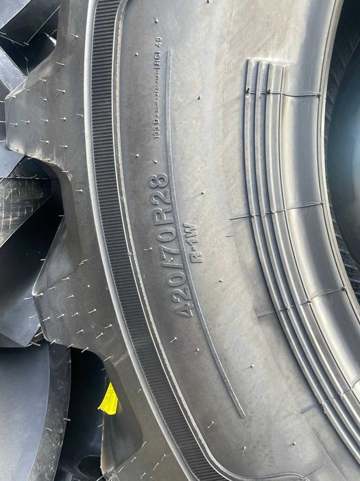 OCAZIE 420/70r28 alliance roti fata tractor case fend  cauciucuri