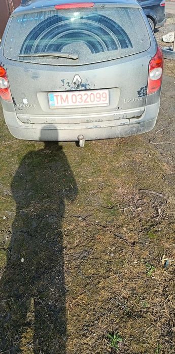 Vand Renault megan 1.8 benzina