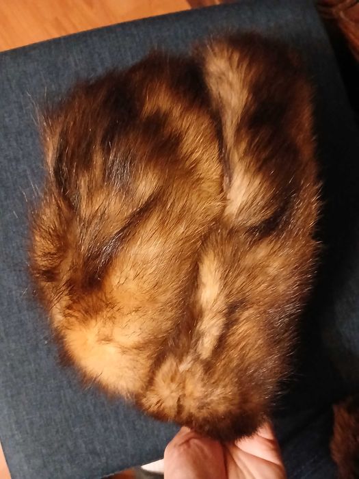 Pachet caciuli blana/piele naturala