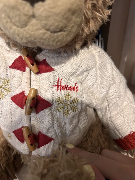 Плюшено мече на Harrods