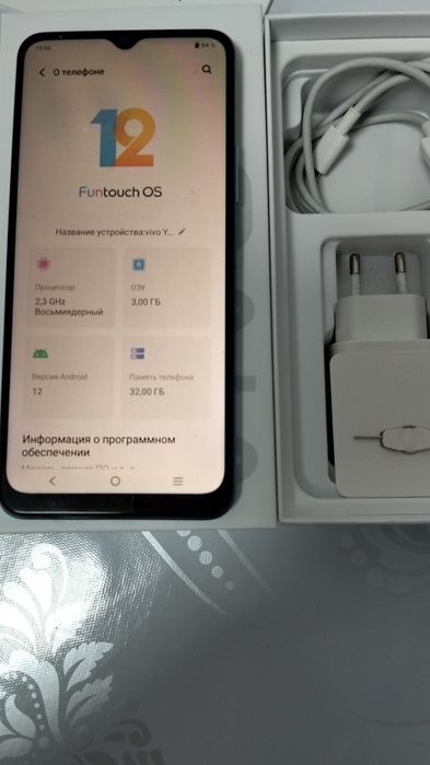 Продам смартфон Vivo Y15s