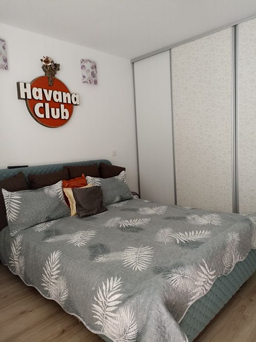 Titan 3 camere 65 mp