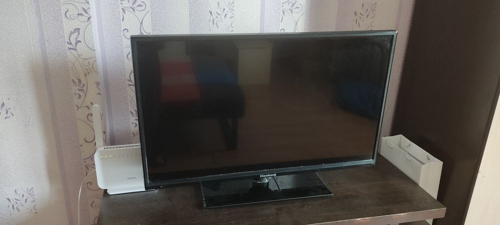 Продам телевизор LED телевизор Elenberg 32 DLED-E6