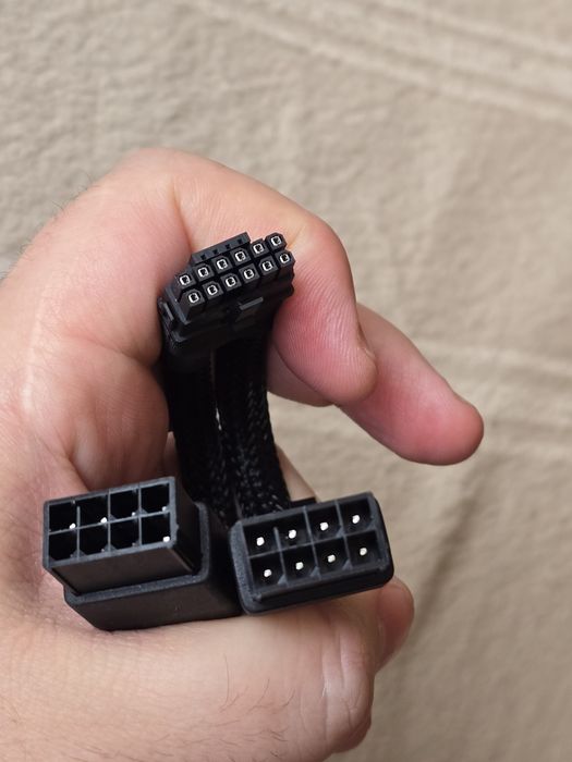 Adaptor / conector placa video 16‑pin la 12VHPWR, PCIe 5.0, nou