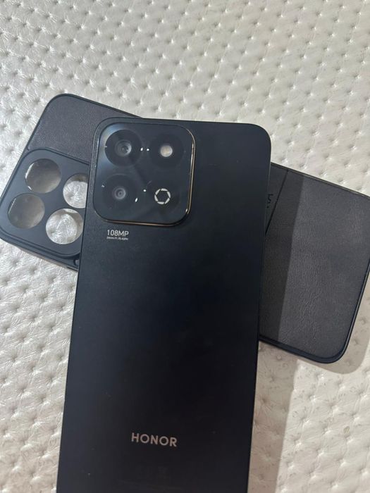 Продам или обменяю телефон хонор x7c