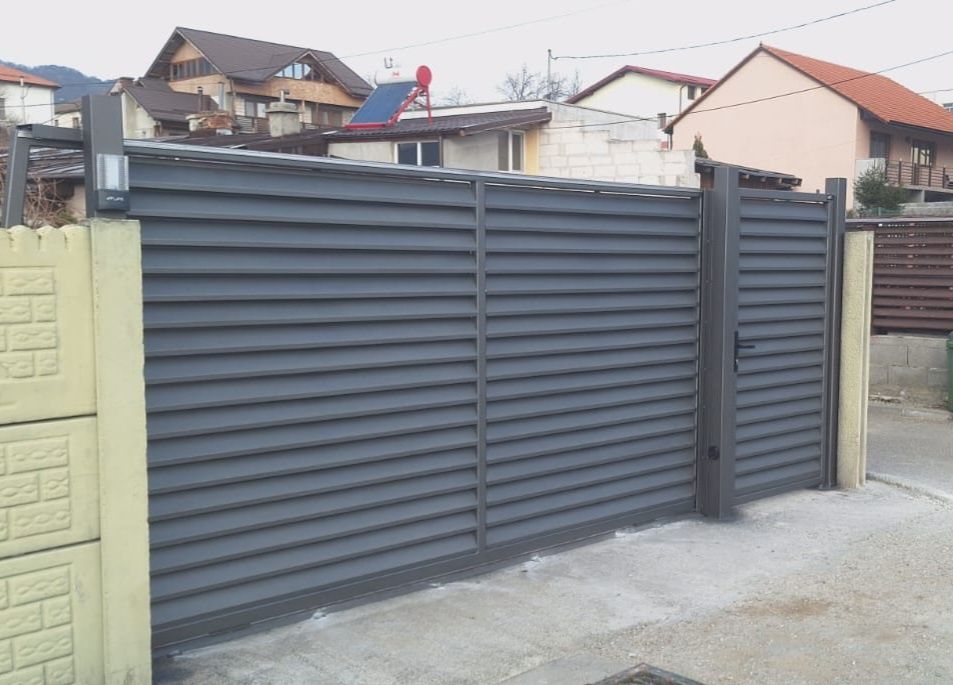 Porti,panouri de gard, balustrade metalice,automatizări porți