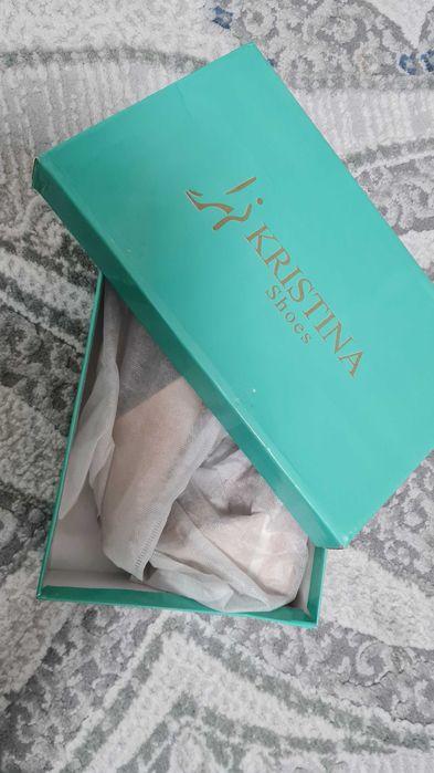 Женские туфли-лодочки, новые, размер 36