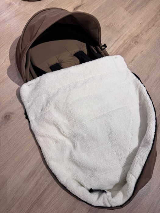 Stokke / Babyzen YOYO Newborn Pack 0+ Taupe, stare foarte bună