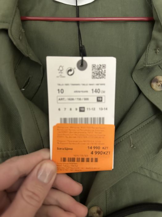 Продам платья для девочки