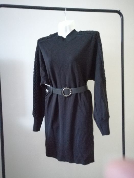 Продам двойки, платья, рубашки