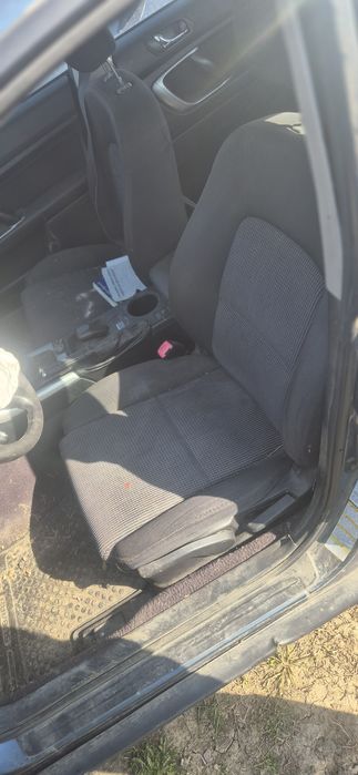 Субаро аутбег НА ЧАСТИ 2.5 бензин