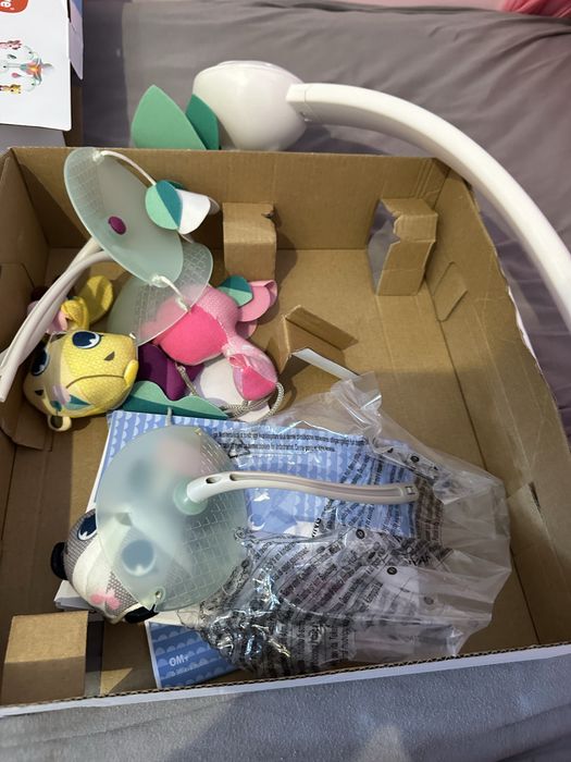 Въртележка за кошара - tiny love