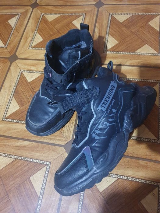 Ботинки зима-осень 41размер