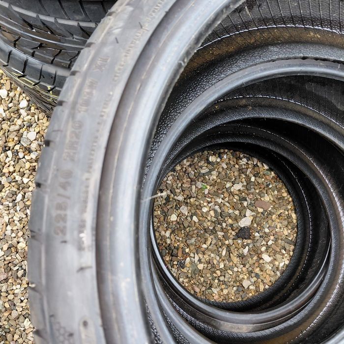 225/40 r20 de vara 4 buc ca noi