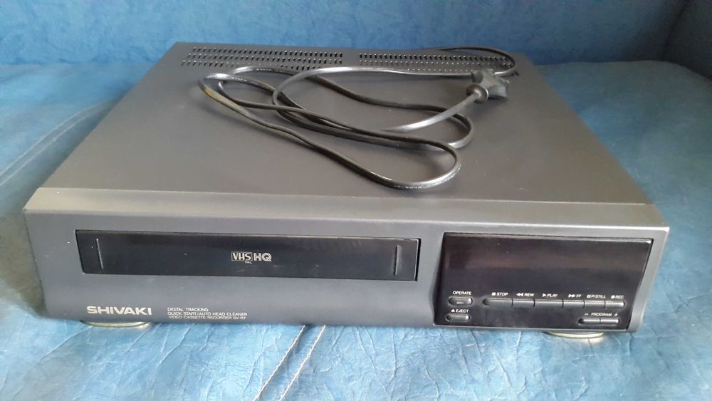 Видеокасетофон Shivaki