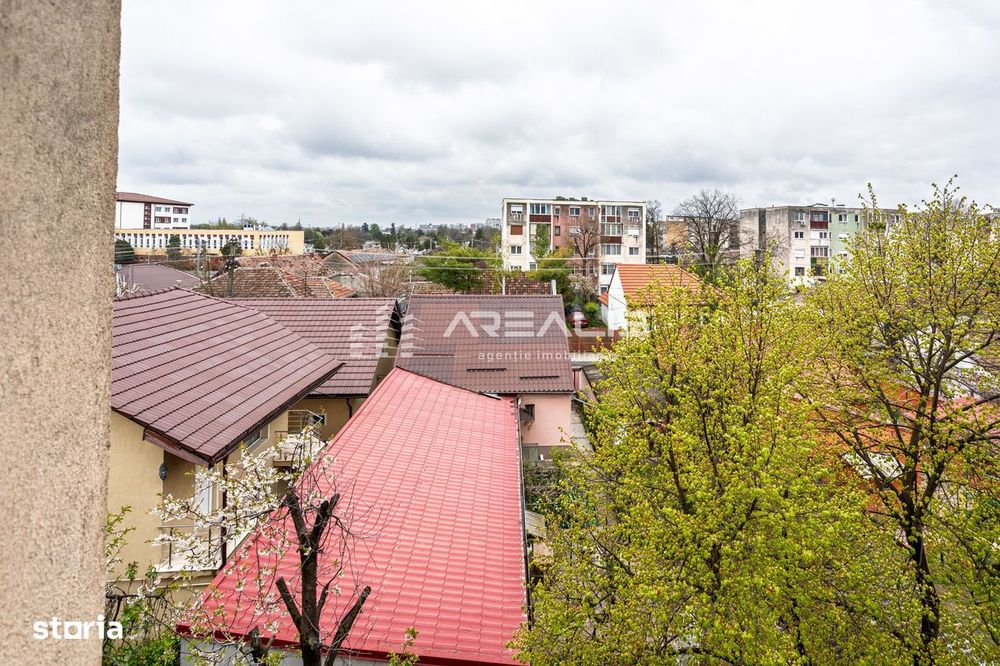 Apartament spatios 3 camere in Cartier Aurel Vlaicu