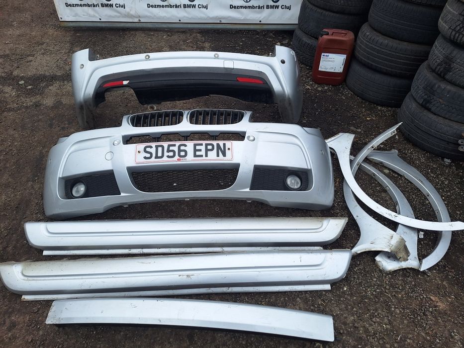 M pachet bmw x3 e83 (bara fata ,bara spate,praguri ,bandouri)
