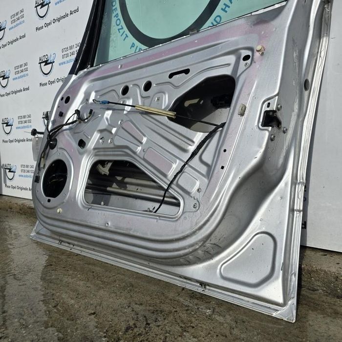 Portiera usa dreapta fata Opel Zafira B
