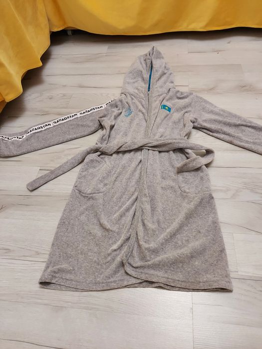 Продам халаты банные