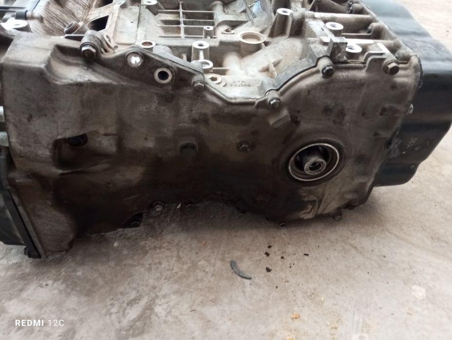 Продаю двигатель для кия сорента 2015 год