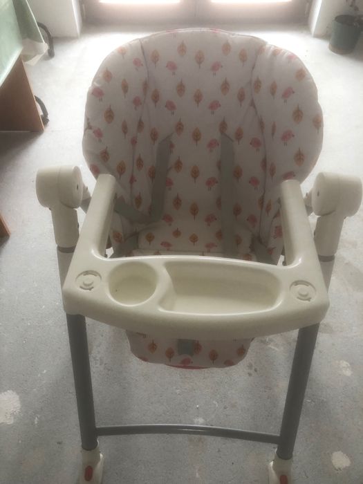 Scaun de masa pentru copii