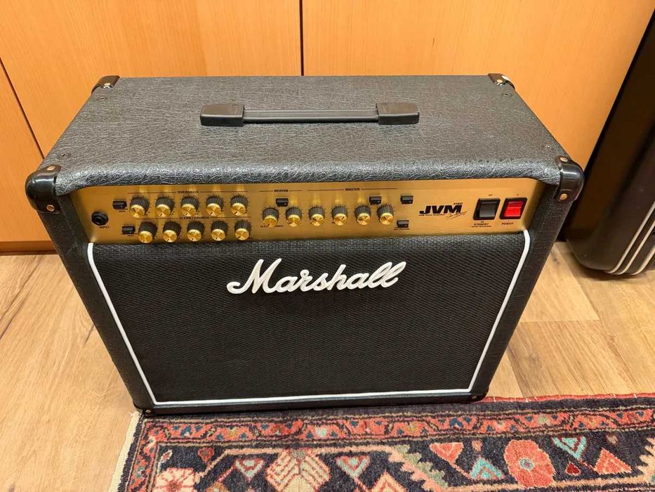 Marshall JVM 215C – лампов комбо усилвател, 50 W, отличен състояние