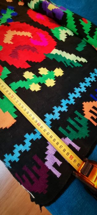 Covoare traditionale tesute