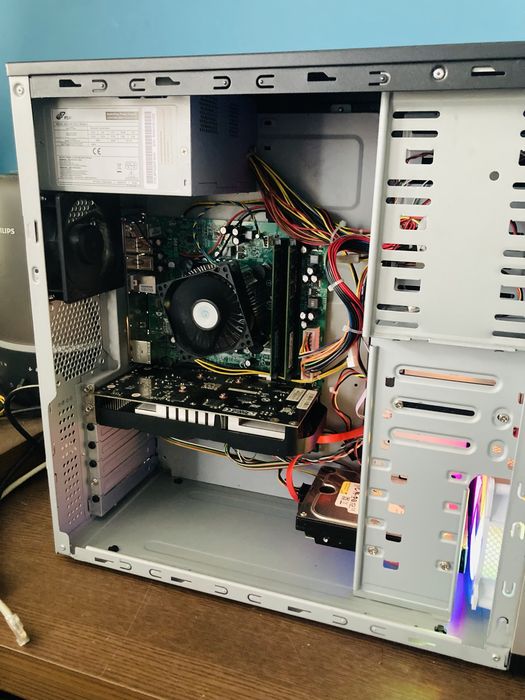 Геймърски Intel I7 860,GTX 750 Ti 2GB,16GB RAM,64 GB SSD+500GB HDD