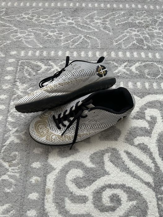Спорттық аяқ киім