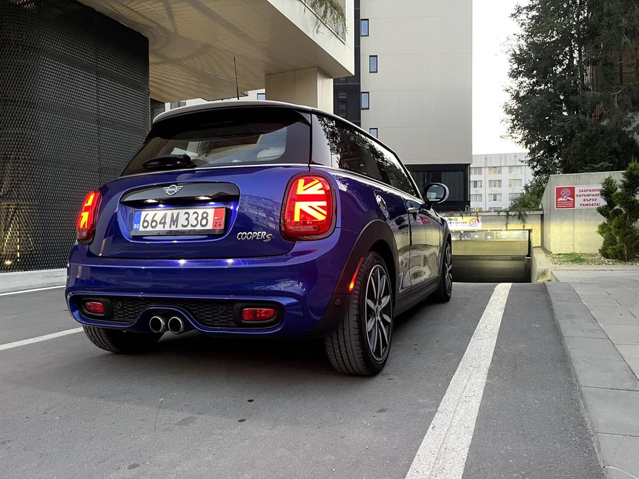 Оригинални Union Jack / US стопове за MINI Cooper F56
