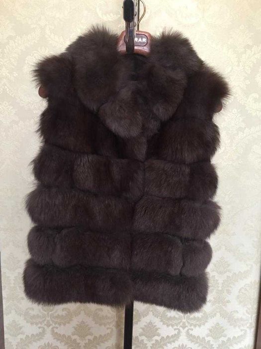 Шуба женская в хорошем состоянии