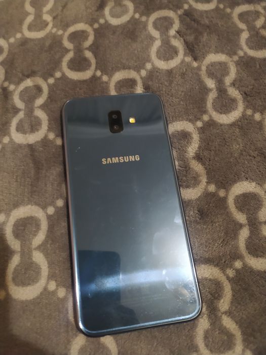 Продам телефон Джи 6 +