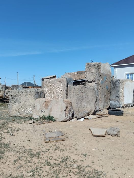 Панельный блок  стройтельный