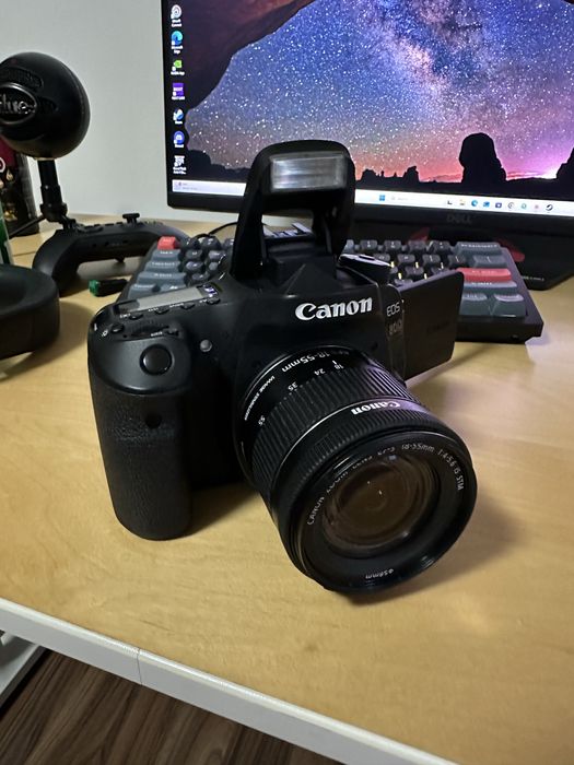 Aparat foto canon EOS80D