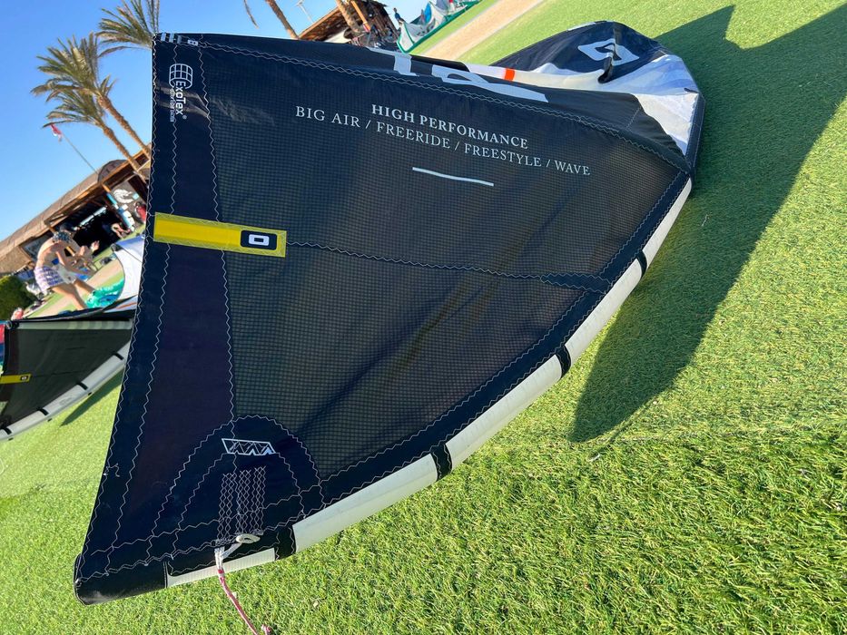 Kite CORE XR7 12M