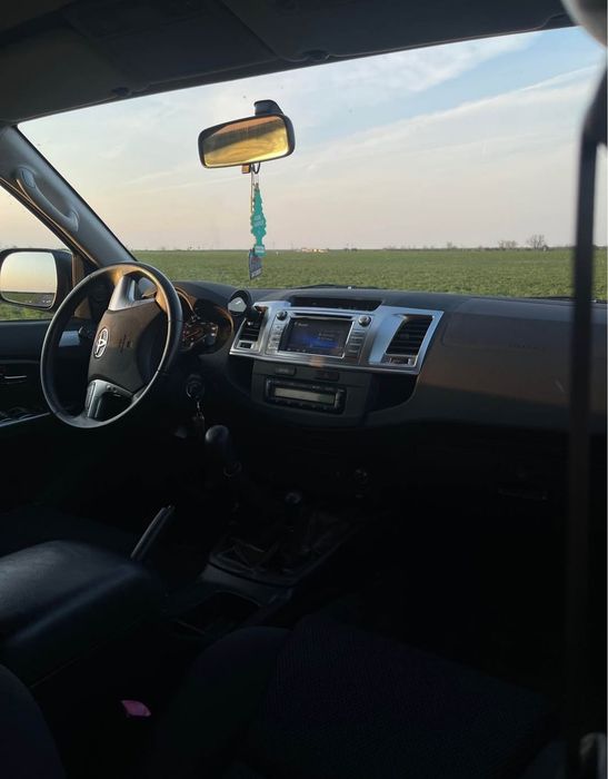 TOYOTA Hilux 0 — imagine 4