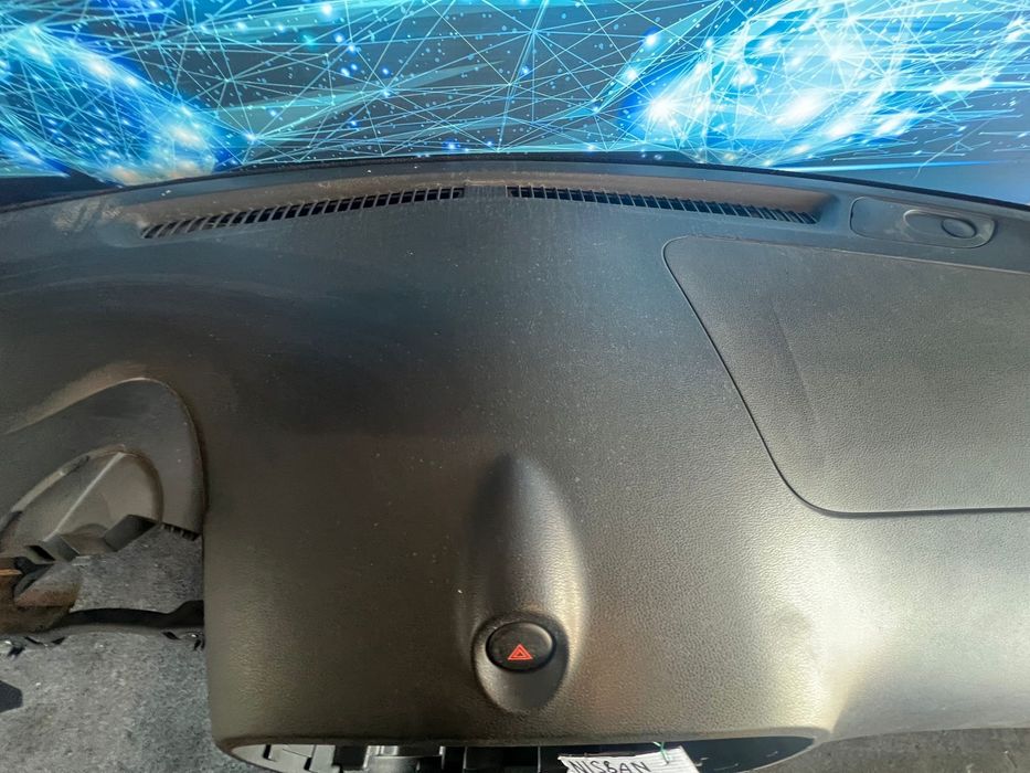 Арматурно табло Nissan Juke Нисан жук с капачка