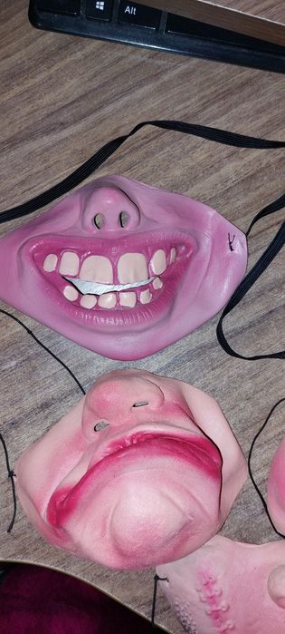 Полумаски праздничные.  Новые.. Карнавальные.