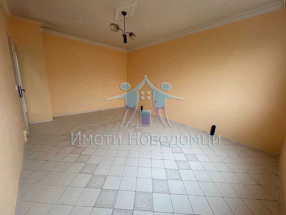 Продава се Едностаен апартамент в Шумен, Пазара - 40 кв.м за 1275 €/кв.м - Снимка #1