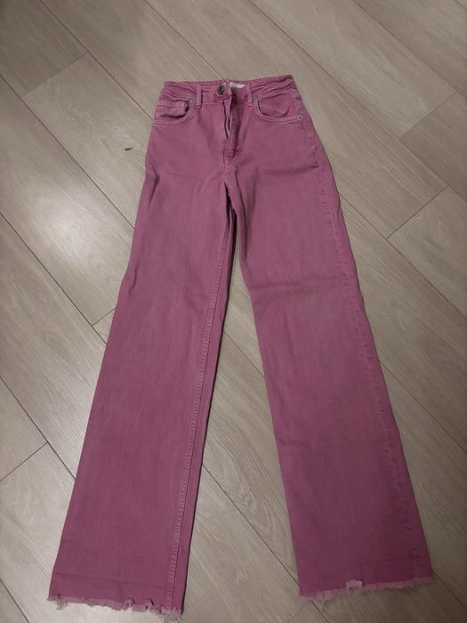 розовые джинсы Zara
