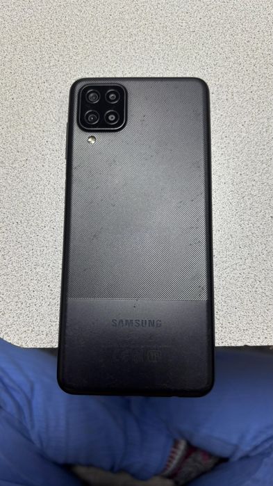 Продам  samsung galaxy A12
