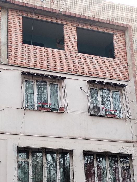 Balkonga g'isht teramiz. Kladka balkon. Керпичная кладка балконов